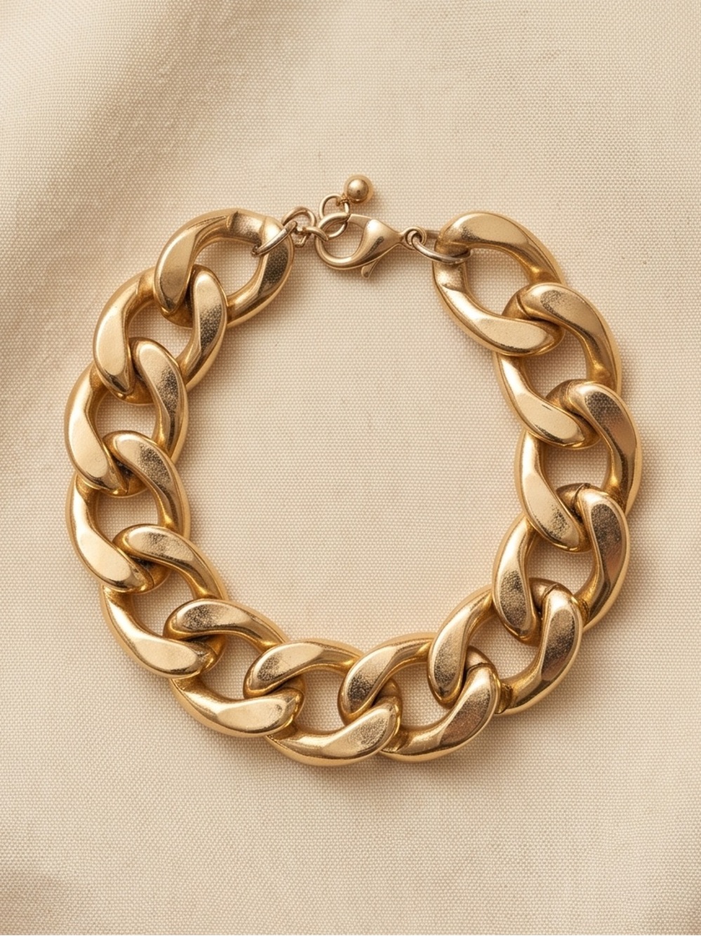 Gold-Toned Chunky Curb Chain Bracelet 6-1/2” Unisex NWOT
